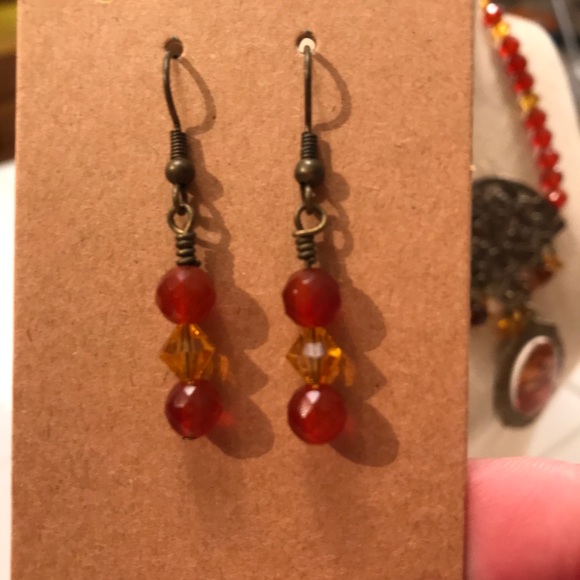 🍁Beautiful and Unique Necklace and Earring Set🍁 - Picture 5 of 5